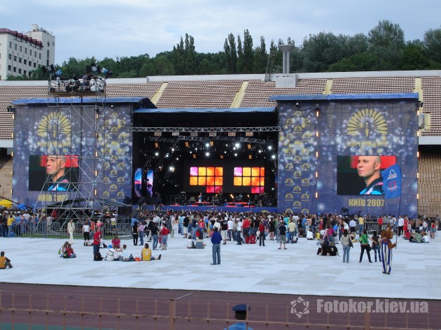   2007