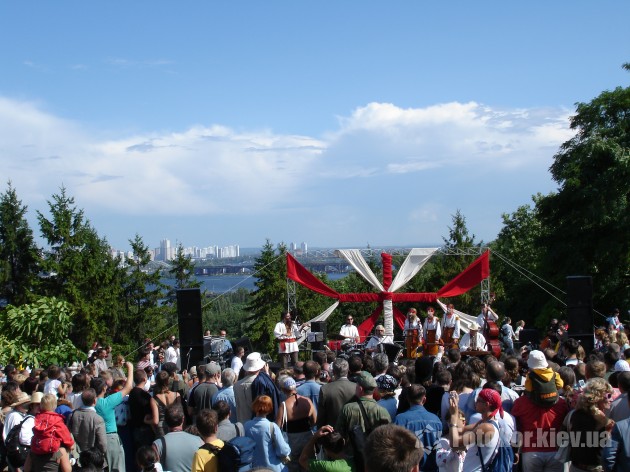   2007