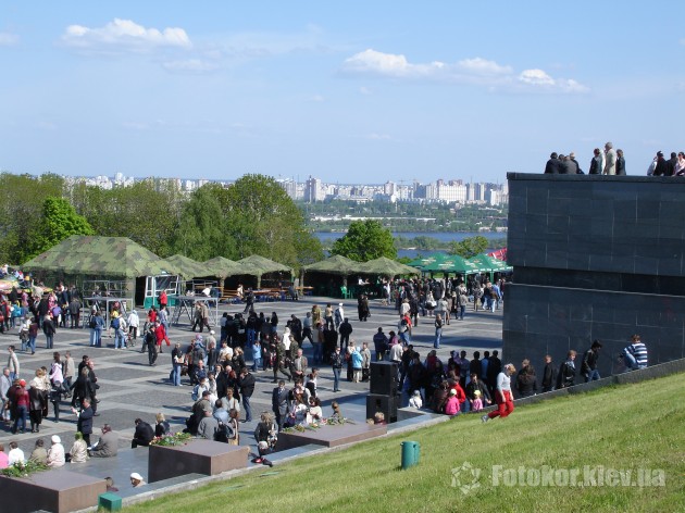  2008