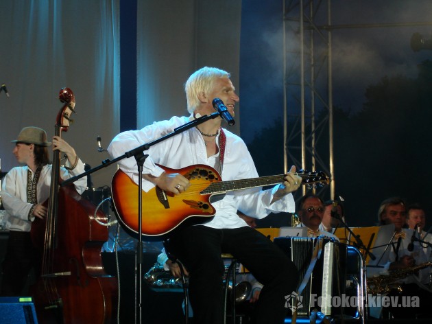   2008