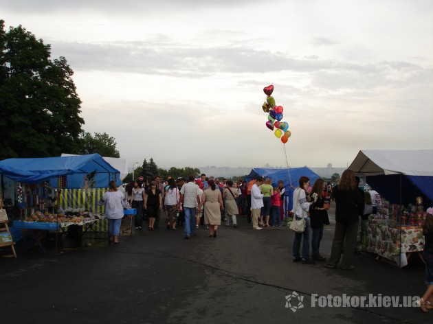   2008