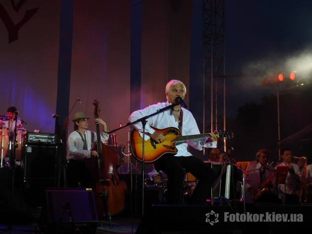   2008