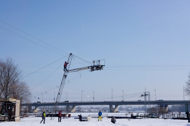 Snow Free Games 2013
