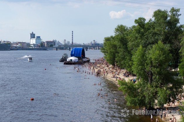  ѳ 2013