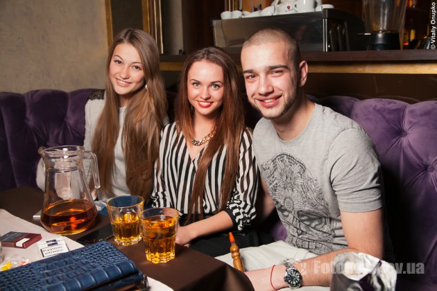 Facebook Party    Ventura Lux