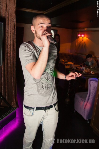 Facebook Party    Ventura Lux