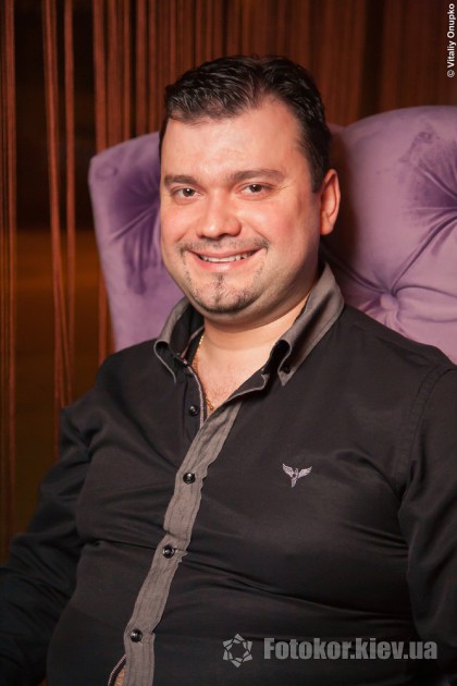 Facebook Party    Ventura Lux