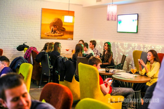  Charity lounge party  Bartista Caffe & Bar