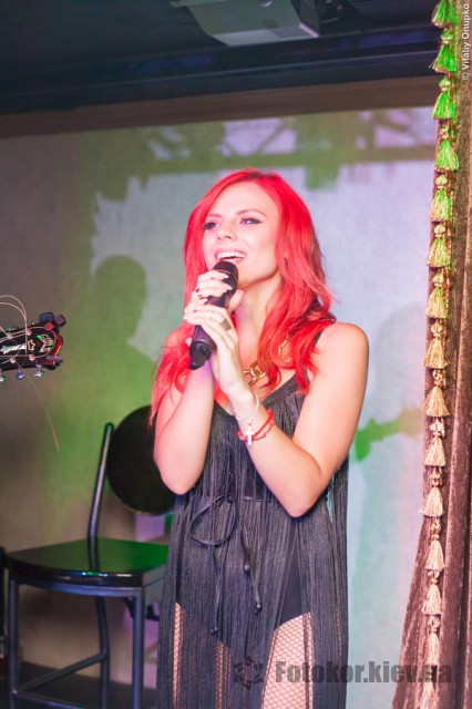 Rock Party with Tania Berq: Live Sound!