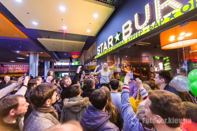 Star Burger     !