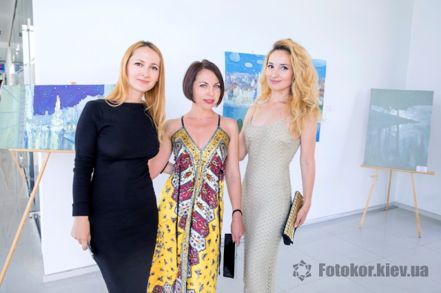 В арт-пространстве Lera Litvinova Gallery открылась персональная выставка молодого полтавского художника Юрия Шаповала «Лето. Insight». В арт-пространстве Lera Litvinova Gallery открылась персональная выставка молодого полтавского художника Юрия Шаповала «Лето. Insight».